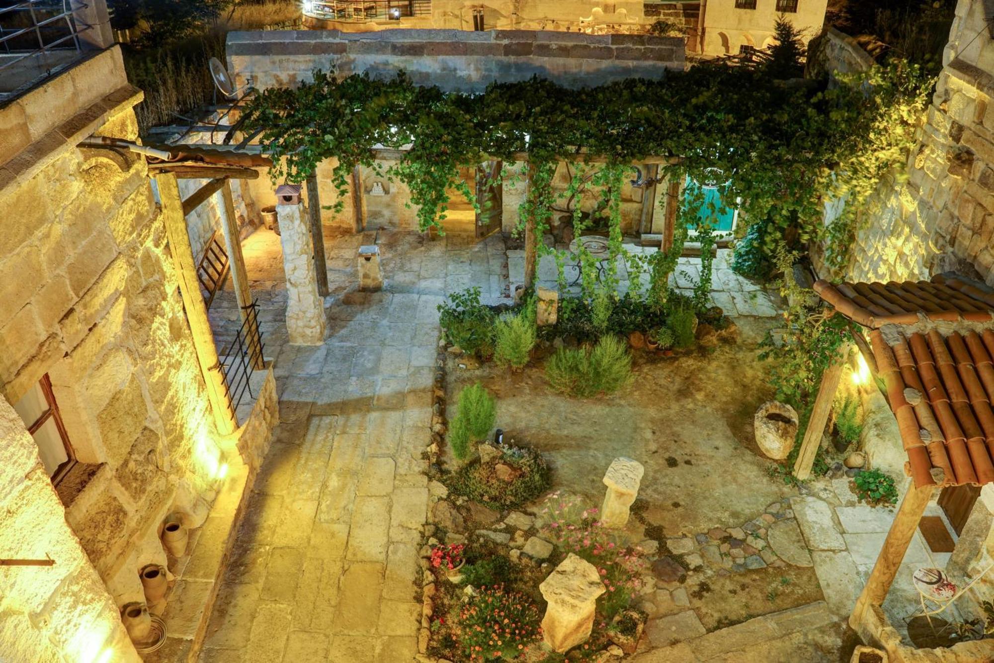 Gibos Cave Hotel Ürgüp Dış mekan fotoğraf
